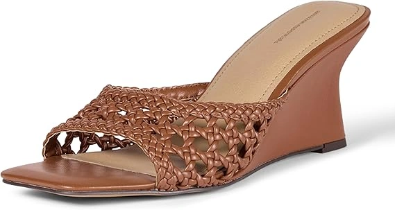 Amazon Essentials Women's Wedge Sandals